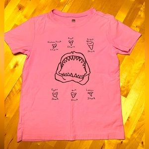 Tea Collection, size 8. Pink shark t-shirt.
